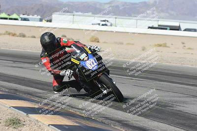 media/Oct-30-2025-Racers Edge (Thu) [[dabbdaf680]]/2-A Group/Session 3 (Turn 15 Inside)/